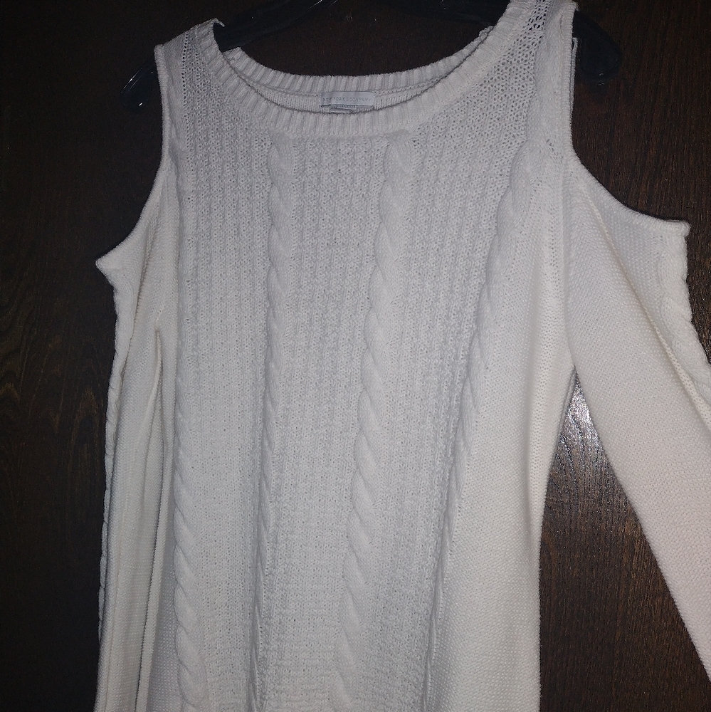 White sweater top